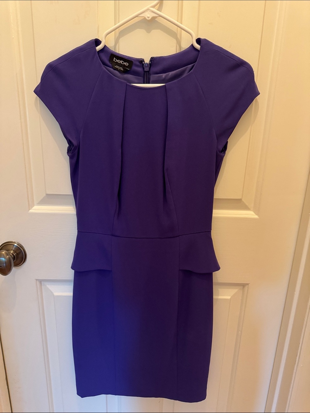 bebe Violet Cap Sleeve Peplum Sheath Dress